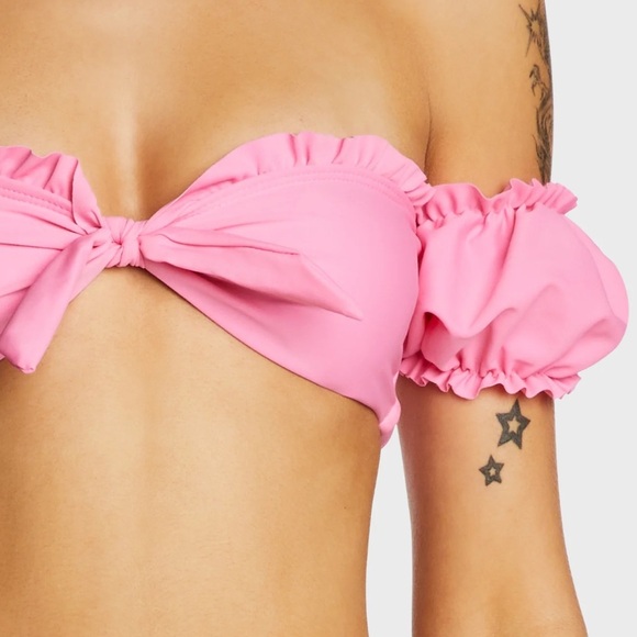 NEW! Pink Ruffled Puff Sleeve Bow Bikini 🎀 - Picture 2 of 15